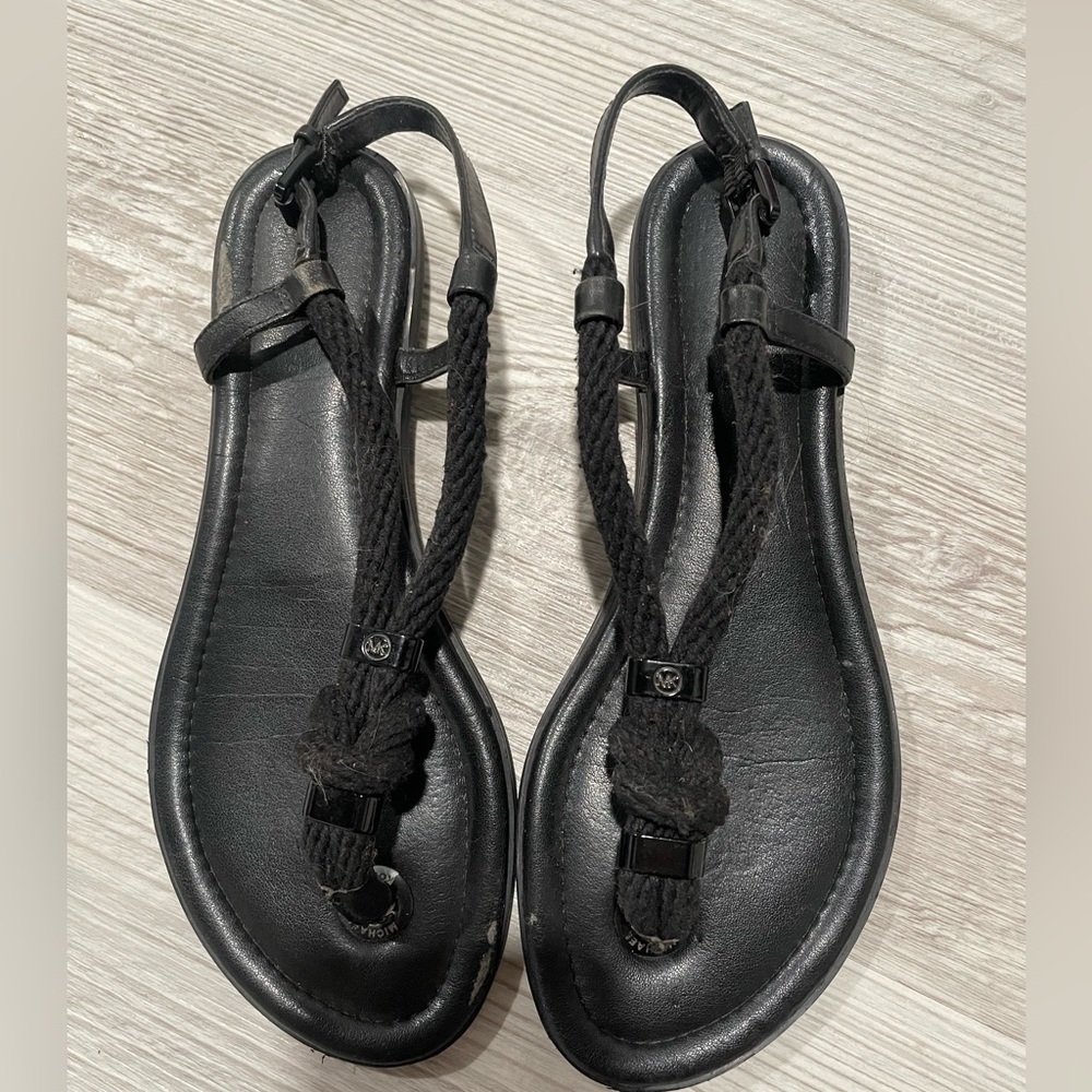 Black Knot MK sandals